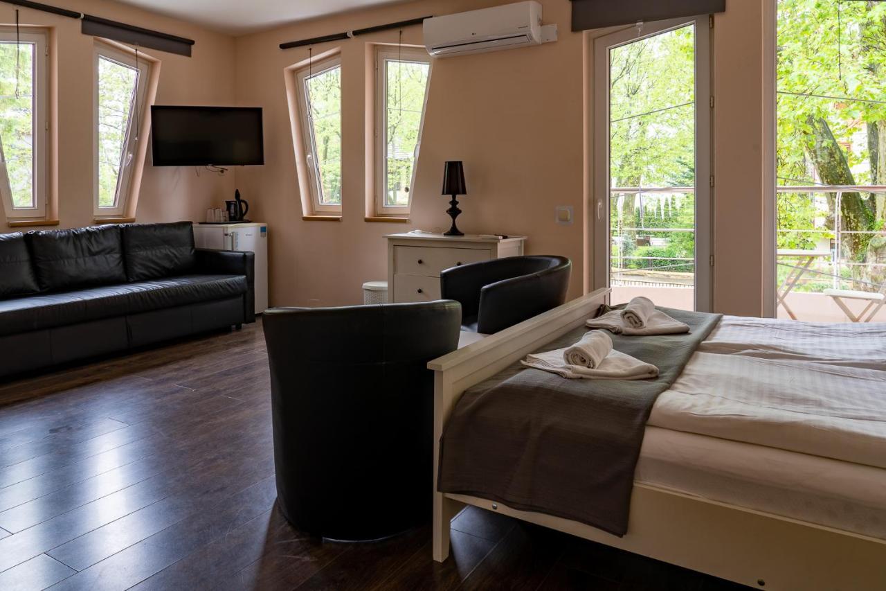 Accomo Apartmanház Siófok Eksteriør billede