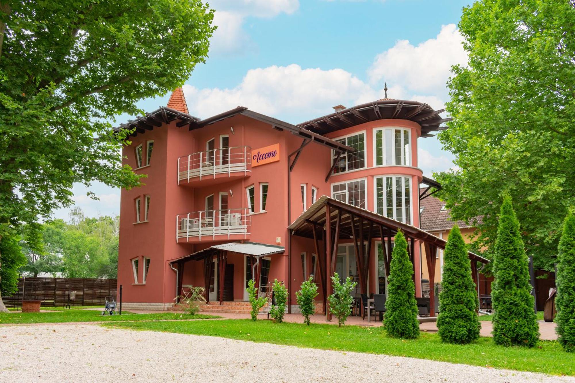Accomo Apartmanház Siófok Eksteriør billede